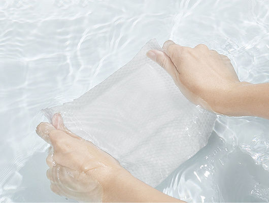 Chiffons humides 80pcs d'Unscented de textile tissé biodégradable pur de l'eau non pour le soin de bébé