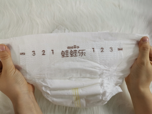 Textile tissé coloré de bande de couche-culotte jetable magique faite sur commande de bébé non