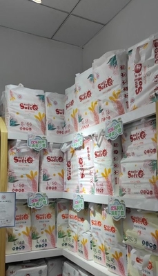 La formation jetable de bébé d'absorptivité élevée halète doucement des couches-culottes de bébé 