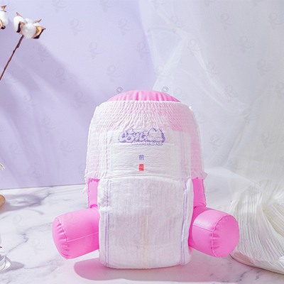 La couche-culotte molle respirable jetable de bébé de fabricants de couches-culottes de qualité de la meilleure qualité tirent vers le haut le pantalon
