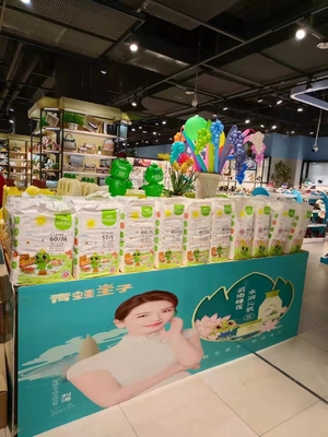 Les meilleures couches-culottes jetables de vente de bébé de couches-culottes de bébé de prix usine vendent les couches-culottes en gros molles de bébé