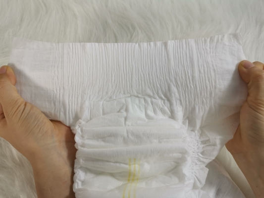 Couche jetable d'absorption superbe avec Clothlike Backsheet