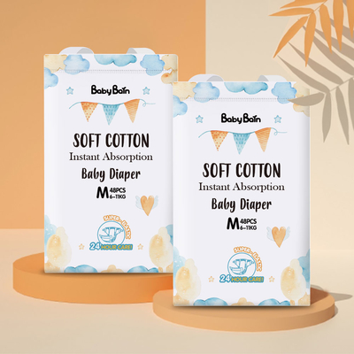 Couche-culotte molle superbe jetable faite sur commande en gros de bébé de marque superbe d'usine de la Chine