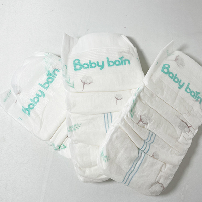 Couches-culottes de absorption superbes en gros de bébé de couche-culotte de couches de représentation de SAP de coutume d'APERÇU GRATUIT