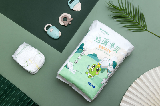 Échantillons gratuits Eco Friendly nouveau-né jetable 100% bambou daipers biodégradable couche pour bébé