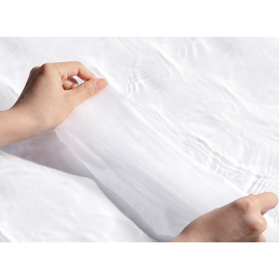 Nouveau développez les chiffons humides jetables non tissés purs de Spunlace de l'eau de conception